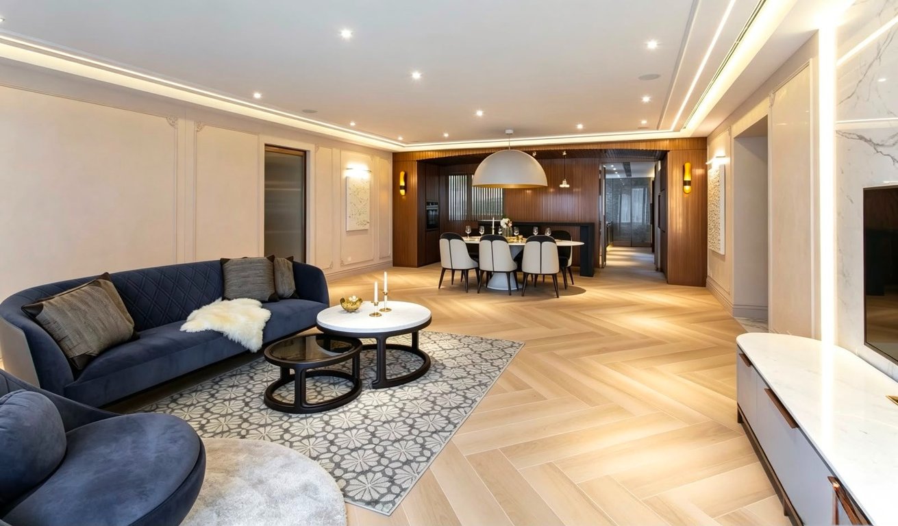 https://img.propertyraptor.com/cdn-cgi/imagedelivery/KD5bF_AFL0JDTbKLWF7z9g/ap8/ap8_001/hornet/prp/img/c4c61ac7f4f7ba26bc97a4fe063c6c40-wtm.jpg/public