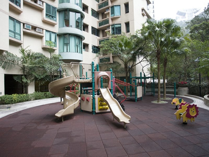 Hillsborough Court Twr 3
