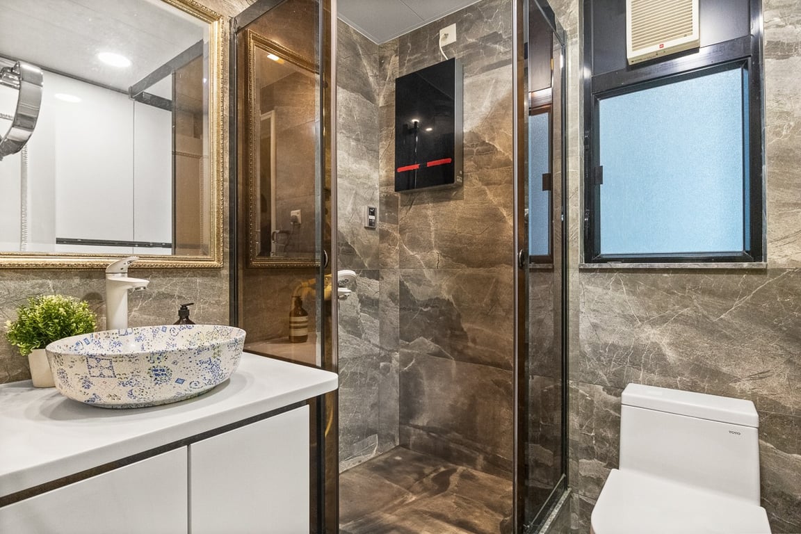https://img.propertyraptor.com/cdn-cgi/imagedelivery/KD5bF_AFL0JDTbKLWF7z9g/ap8/ap8_001/hornet/prp/img/c67e1e6764aaa747c402ba4fdca0bf34-wtm.jpg/public