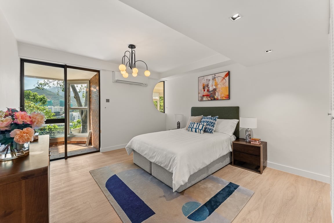 https://img.propertyraptor.com/cdn-cgi/imagedelivery/KD5bF_AFL0JDTbKLWF7z9g/ap8/ap8_001/hornet/prp/img/c69b89059190711f1af3daf1e0ad1228-wtm.jpg/public