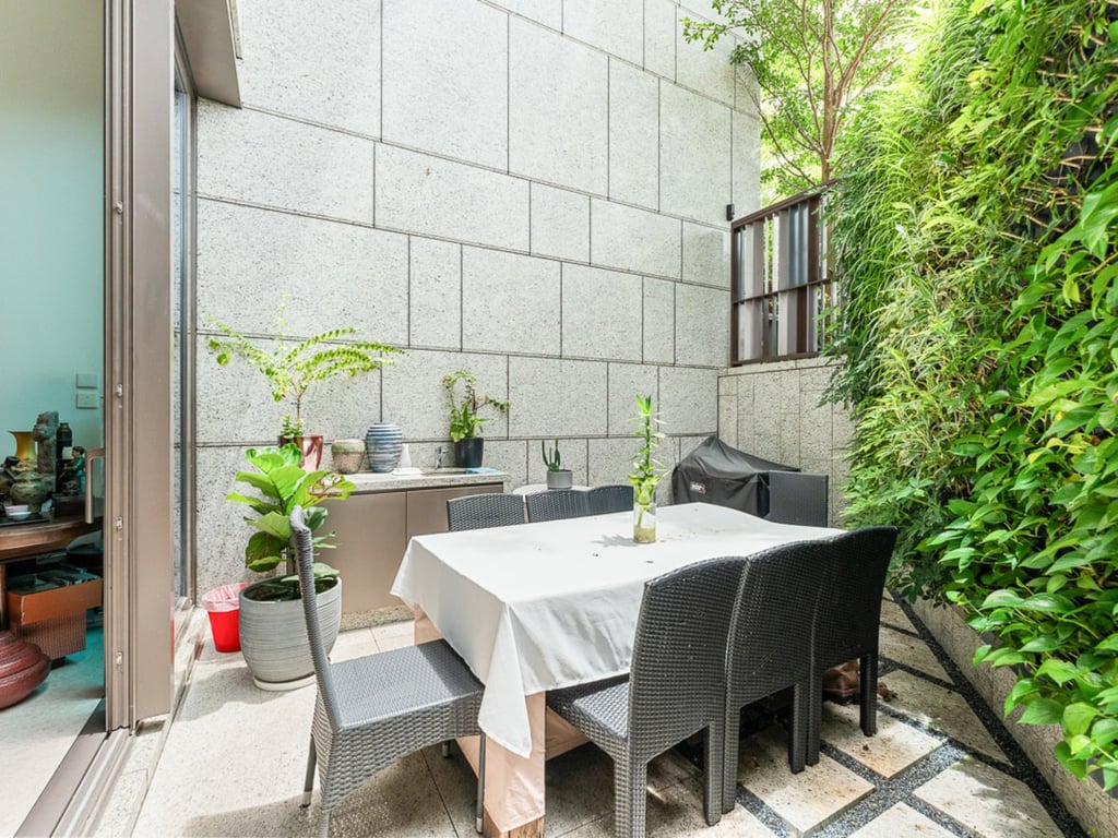 https://img.propertyraptor.com/cdn-cgi/imagedelivery/KD5bF_AFL0JDTbKLWF7z9g/ap8/ap8_001/hornet/prp/img/c6cb85ae746c5cfc00331752453a20dc-wtm.jpg/public