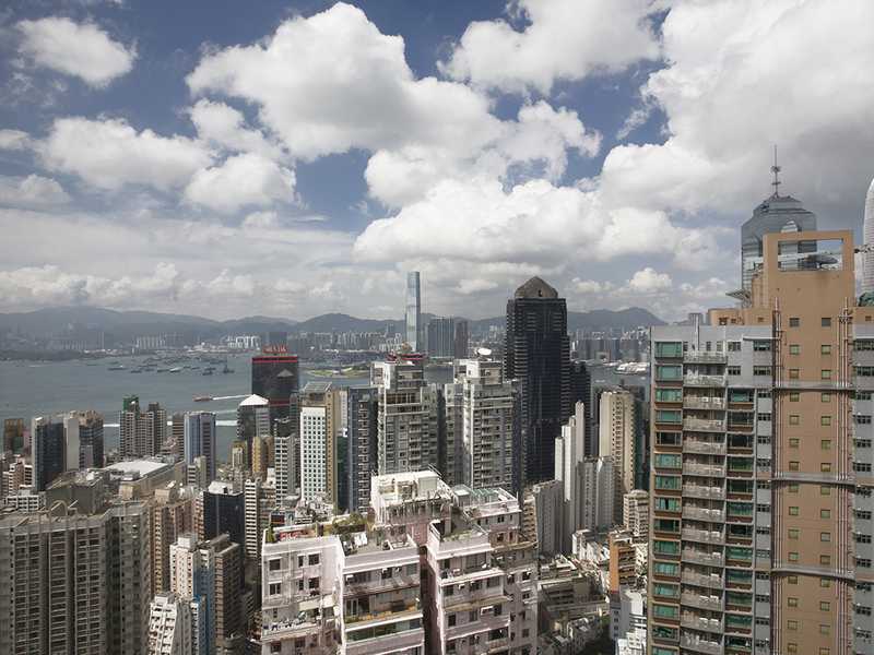 https://img.propertyraptor.com/cdn-cgi/imagedelivery/KD5bF_AFL0JDTbKLWF7z9g/ap8/ap8_001/hornet/prp/img/c6f5e8bb598fe97ebf40b818b6e159e2.jpg/public
