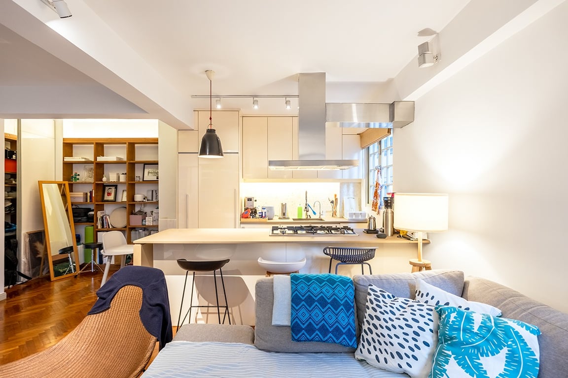 https://img.propertyraptor.com/cdn-cgi/imagedelivery/KD5bF_AFL0JDTbKLWF7z9g/ap8/ap8_001/hornet/prp/img/c70e344230e8b31b7bdd0bbf3792855a-wtm.jpg/public