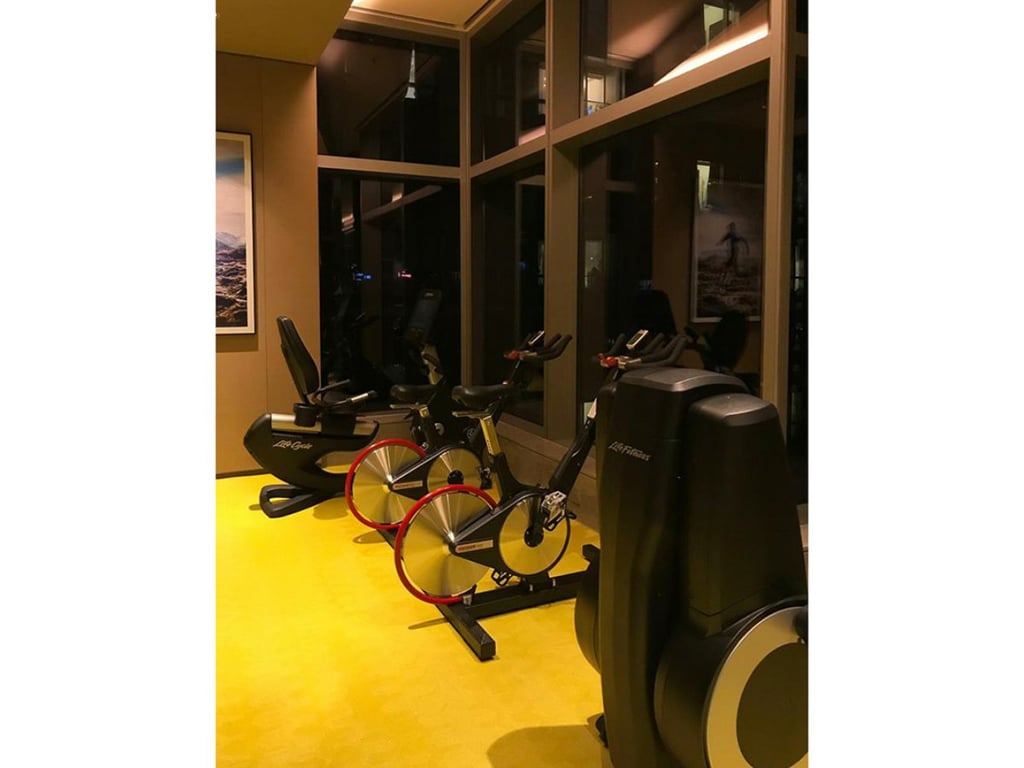 https://img.propertyraptor.com/cdn-cgi/imagedelivery/KD5bF_AFL0JDTbKLWF7z9g/ap8/ap8_001/hornet/prp/img/c73c99f985cc50555d865a355c189252.jpg/public