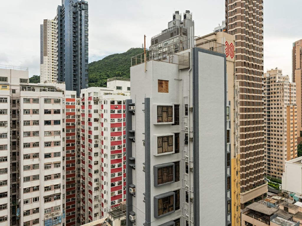 https://img.propertyraptor.com/cdn-cgi/imagedelivery/KD5bF_AFL0JDTbKLWF7z9g/ap8/ap8_001/hornet/prp/img/c7493b3578021d5ce60978bfb32e78b8-wtm.jpg/public