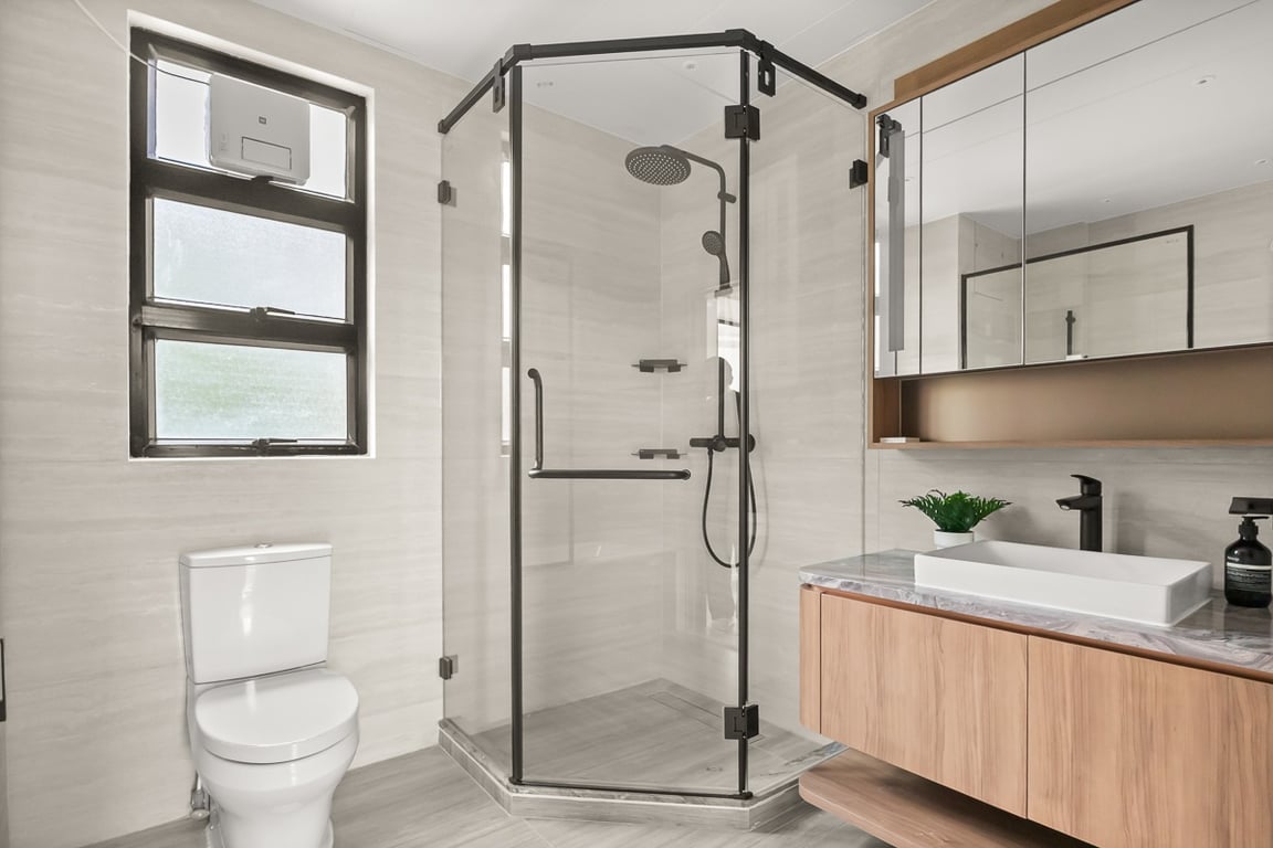 https://img.propertyraptor.com/cdn-cgi/imagedelivery/KD5bF_AFL0JDTbKLWF7z9g/ap8/ap8_001/hornet/prp/img/c76ac0d77b006b9ad8cad82a7164da6d-wtm.jpg/public