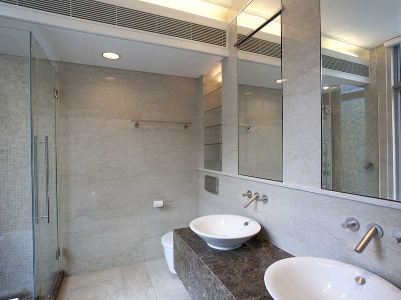 https://img.propertyraptor.com/cdn-cgi/imagedelivery/KD5bF_AFL0JDTbKLWF7z9g/ap8/ap8_001/hornet/prp/img/c7f5c9b4d1a87ad737c000d02582f65a.jpg/public