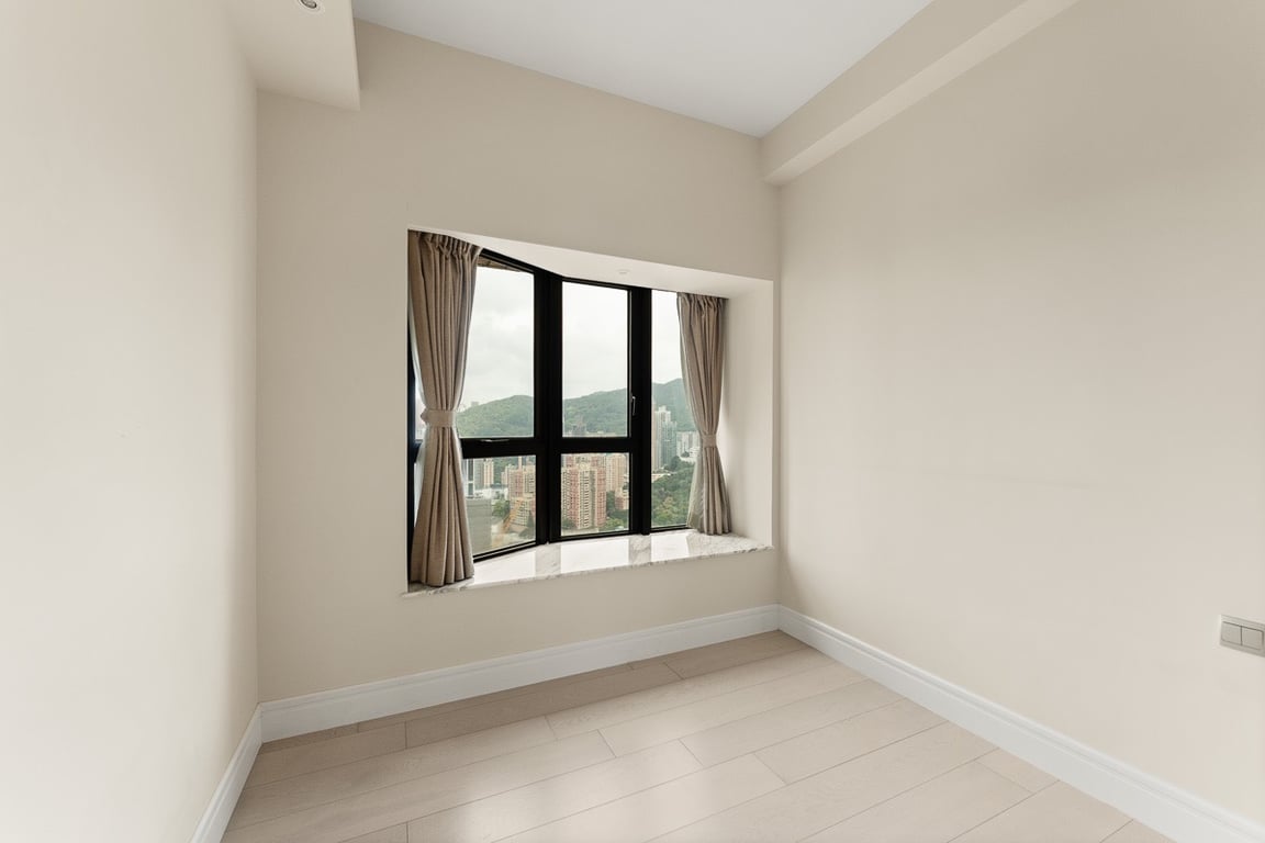 https://img.propertyraptor.com/cdn-cgi/imagedelivery/KD5bF_AFL0JDTbKLWF7z9g/ap8/ap8_001/hornet/prp/img/c8fadb107b30c9106e18d2414140e553-wtm.jpg/public