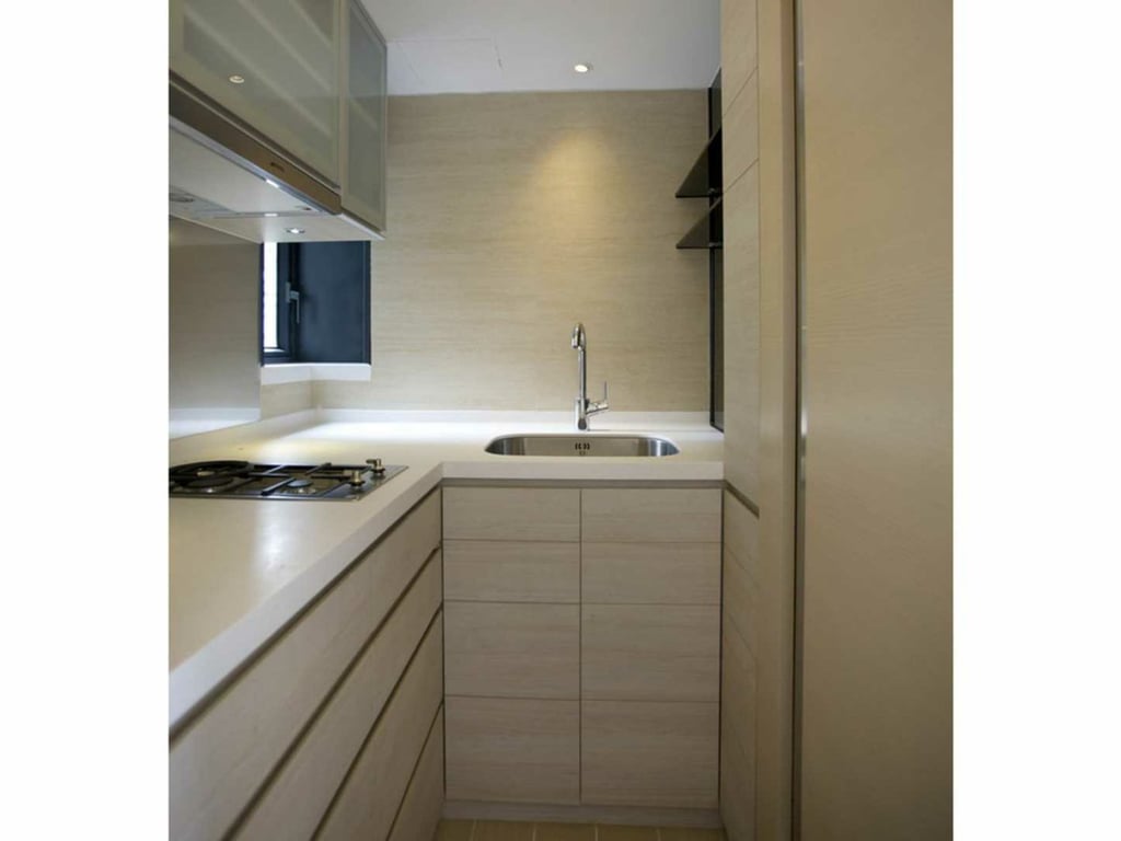 https://img.propertyraptor.com/cdn-cgi/imagedelivery/KD5bF_AFL0JDTbKLWF7z9g/ap8/ap8_001/hornet/prp/img/c911f112908602959f8d027503303710.jpg/public