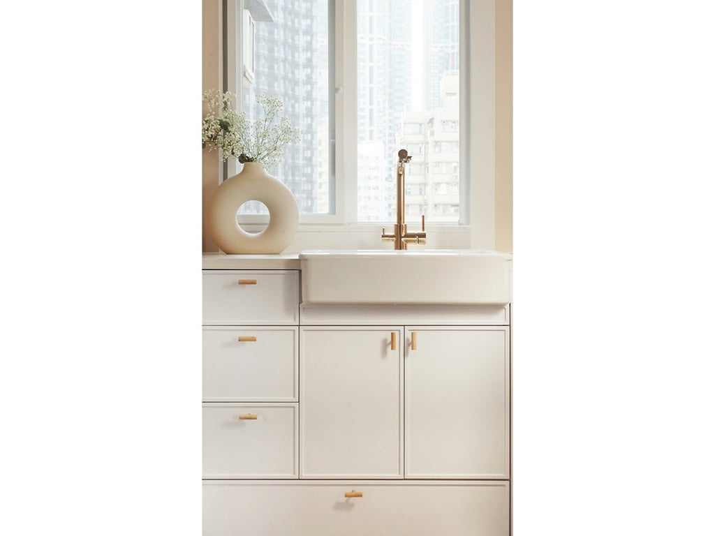 https://img.propertyraptor.com/cdn-cgi/imagedelivery/KD5bF_AFL0JDTbKLWF7z9g/ap8/ap8_001/hornet/prp/img/c915f9b45b74149b2fb2c5ce5ccc3958.jpg/public
