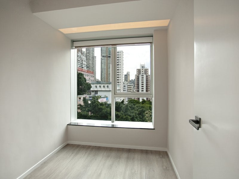 https://img.propertyraptor.com/cdn-cgi/imagedelivery/KD5bF_AFL0JDTbKLWF7z9g/ap8/ap8_001/hornet/prp/img/c9556259fa97213d5b38838932ce66e2.jpg/public