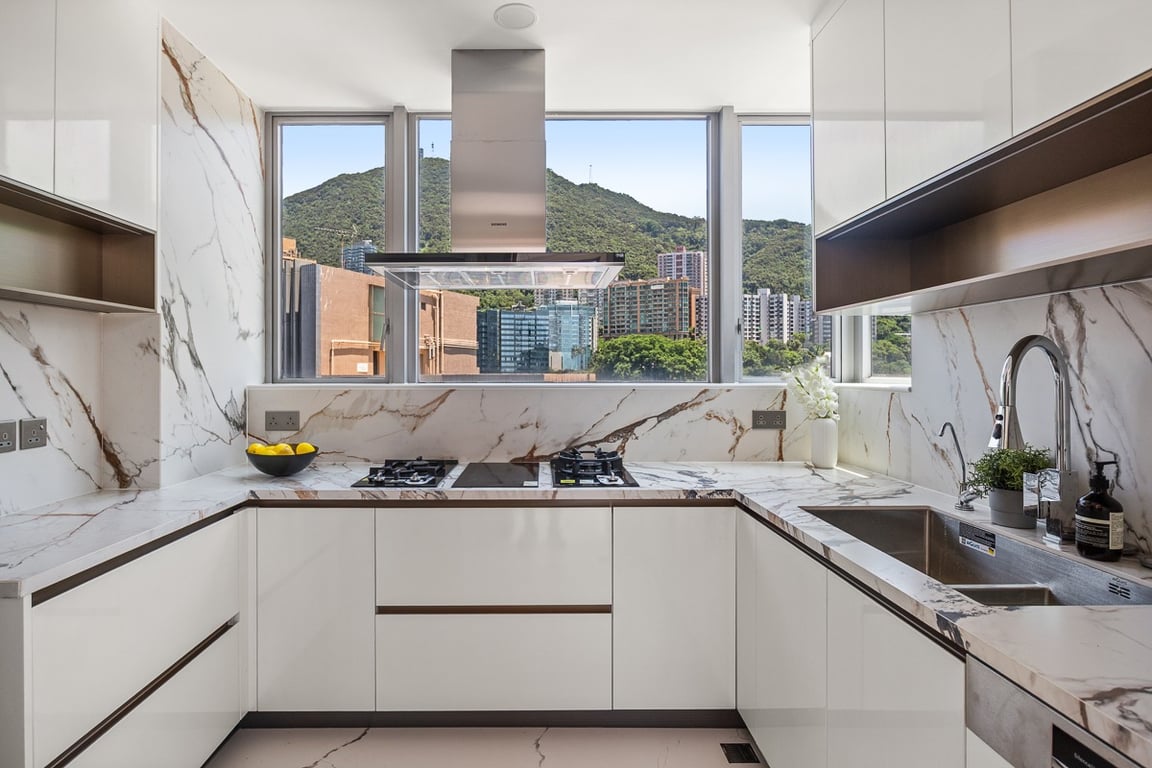 https://img.propertyraptor.com/cdn-cgi/imagedelivery/KD5bF_AFL0JDTbKLWF7z9g/ap8/ap8_001/hornet/prp/img/c9f6664acfe86a4fbee6fcfb2dfe05e0-wtm.jpg/public