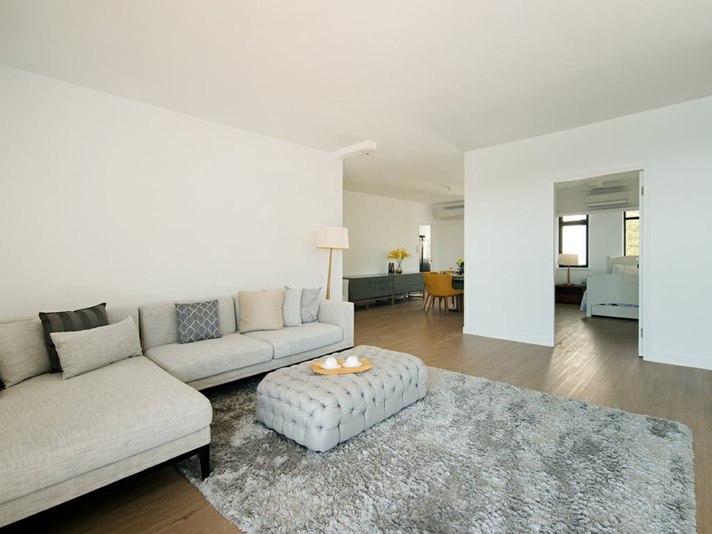 Repulse Bay Apartments