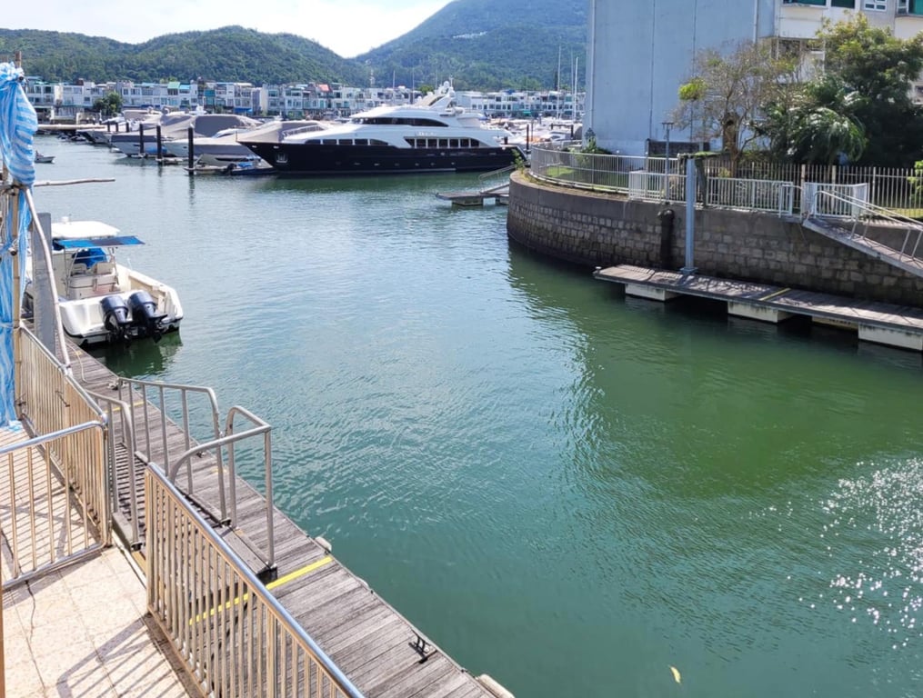 Marina Cove
