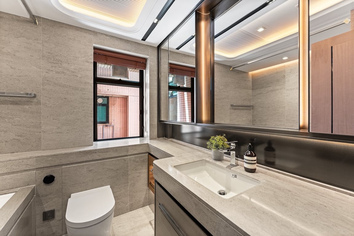 https://img.propertyraptor.com/cdn-cgi/imagedelivery/KD5bF_AFL0JDTbKLWF7z9g/ap8/ap8_001/hornet/prp/img/cb30b502e366dabff4b1313ad524d39a-wtm.jpg/public