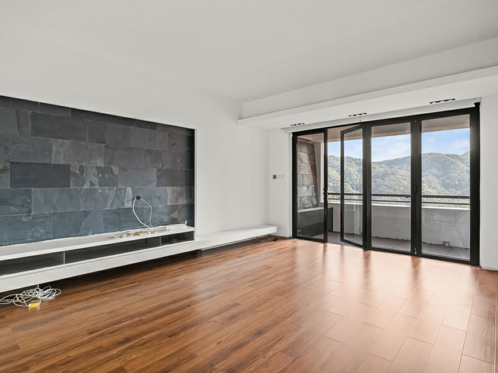 Hong Kong Parkview Twr 8