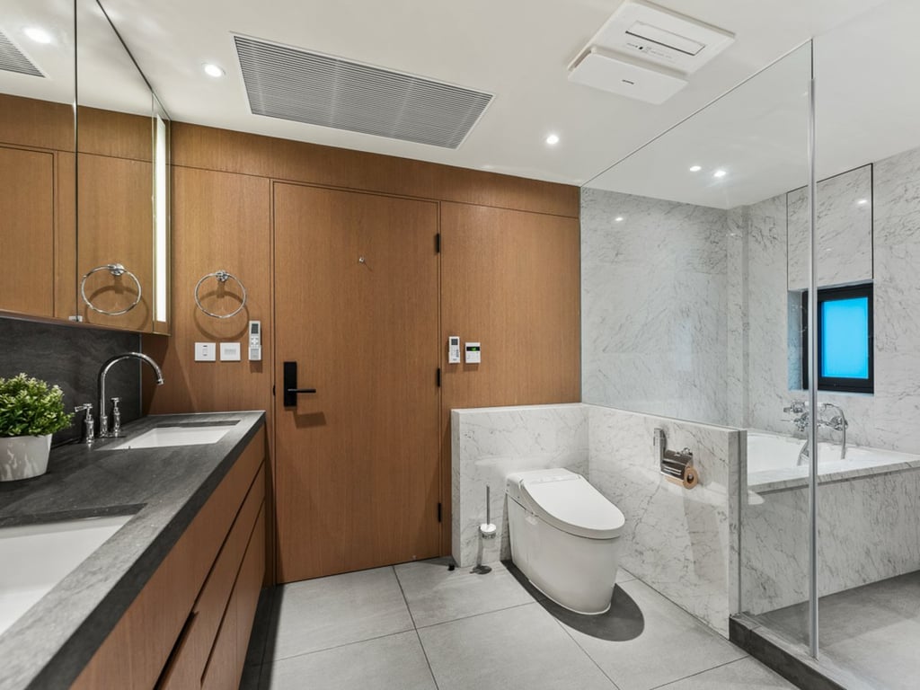 https://img.propertyraptor.com/cdn-cgi/imagedelivery/KD5bF_AFL0JDTbKLWF7z9g/ap8/ap8_001/hornet/prp/img/cba80925cb228a520dff37813d70b7e1.jpg/public