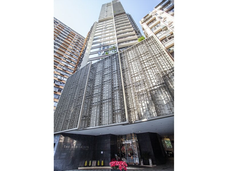 https://img.propertyraptor.com/cdn-cgi/imagedelivery/KD5bF_AFL0JDTbKLWF7z9g/ap8/ap8_001/hornet/prp/img/cc0b1b8d7c9d413eaefc5da4d682338f.jpg/public