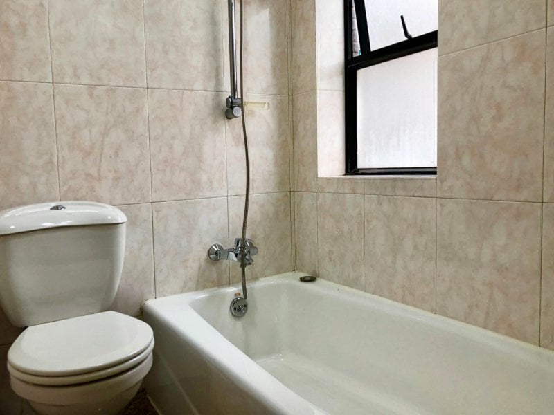https://img.propertyraptor.com/cdn-cgi/imagedelivery/KD5bF_AFL0JDTbKLWF7z9g/ap8/ap8_001/hornet/prp/img/cceda54e1379def262cd375fef7aa5a1.jpg/public