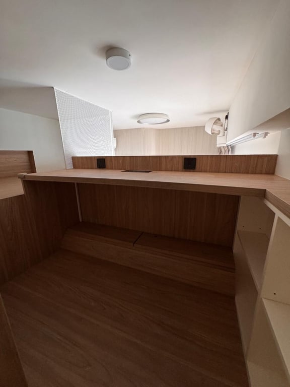 https://img.propertyraptor.com/cdn-cgi/imagedelivery/KD5bF_AFL0JDTbKLWF7z9g/ap8/ap8_001/hornet/prp/img/ccf873aa76212eda3b1c5222b438e665-wtm.jpg/public