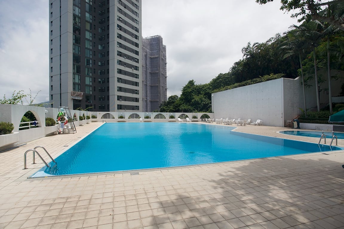 https://img.propertyraptor.com/cdn-cgi/imagedelivery/KD5bF_AFL0JDTbKLWF7z9g/ap8/ap8_001/hornet/prp/img/cd558e6d5f2cf2e4fe448fd3e2af6459-wtm.jpg/public