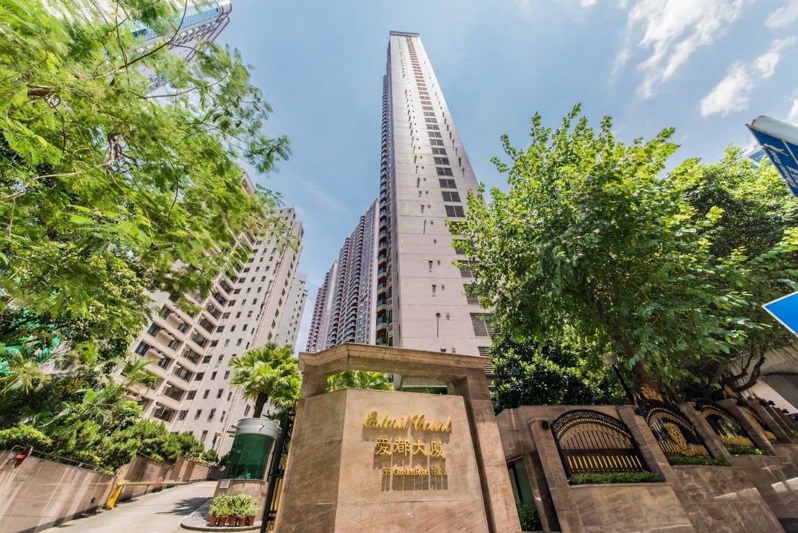 https://img.propertyraptor.com/cdn-cgi/imagedelivery/KD5bF_AFL0JDTbKLWF7z9g/ap8/ap8_001/hornet/prp/img/cdbf666f60283cc0412b5b41db74d224-wtm.jpg/public
