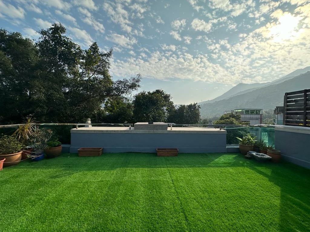 https://img.propertyraptor.com/cdn-cgi/imagedelivery/KD5bF_AFL0JDTbKLWF7z9g/ap8/ap8_001/hornet/prp/img/cde249f903a927b9be62efd3204d27a7-wtm.jpg/public