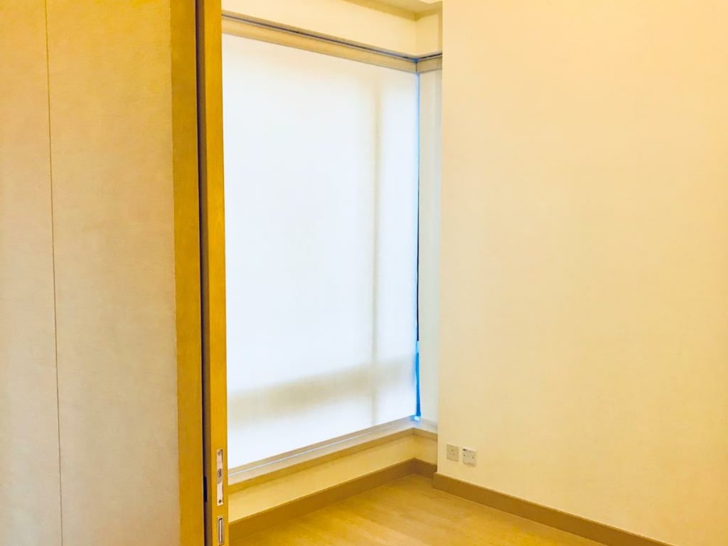 https://img.propertyraptor.com/cdn-cgi/imagedelivery/KD5bF_AFL0JDTbKLWF7z9g/ap8/ap8_001/hornet/prp/img/ce0e3490c35df90b1ec8c3b0603c655d.jpg/public