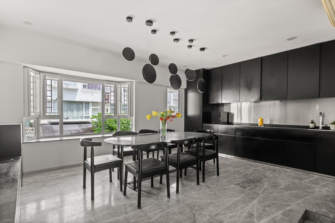 https://img.propertyraptor.com/cdn-cgi/imagedelivery/KD5bF_AFL0JDTbKLWF7z9g/ap8/ap8_001/hornet/prp/img/ceb61b9790761cfd447a61f4587cb327-wtm.jpg/public
