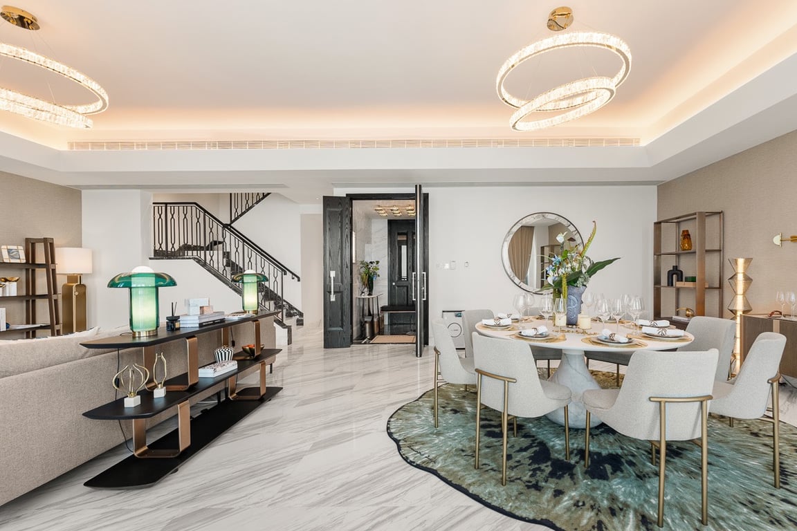 https://img.propertyraptor.com/cdn-cgi/imagedelivery/KD5bF_AFL0JDTbKLWF7z9g/ap8/ap8_001/hornet/prp/img/cf06d49dd92ab918ff7238a251c69b91-wtm.jpg/public