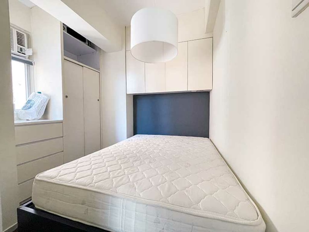 https://img.propertyraptor.com/cdn-cgi/imagedelivery/KD5bF_AFL0JDTbKLWF7z9g/ap8/ap8_001/hornet/prp/img/cf48c591925304c676e03b89050ea009.jpg/public