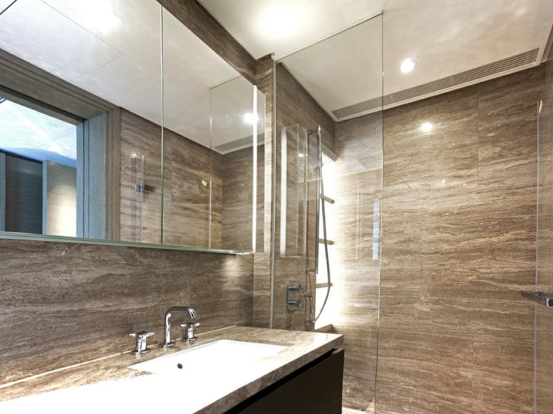 https://img.propertyraptor.com/cdn-cgi/imagedelivery/KD5bF_AFL0JDTbKLWF7z9g/ap8/ap8_001/hornet/prp/img/cfcf56e090f23c888bdb4aa35a256900.jpg/public
