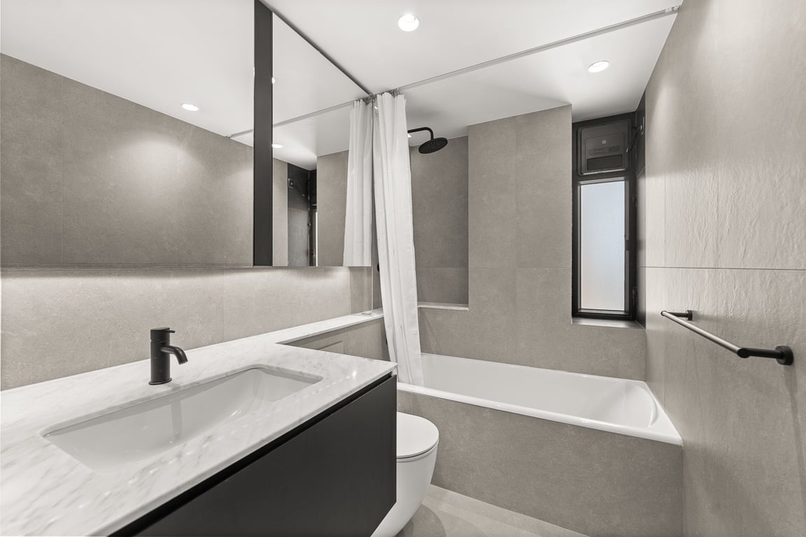 https://img.propertyraptor.com/cdn-cgi/imagedelivery/KD5bF_AFL0JDTbKLWF7z9g/ap8/ap8_001/hornet/prp/img/d00f6b3047cad4838618eea6a99c0f4f-wtm.jpg/public