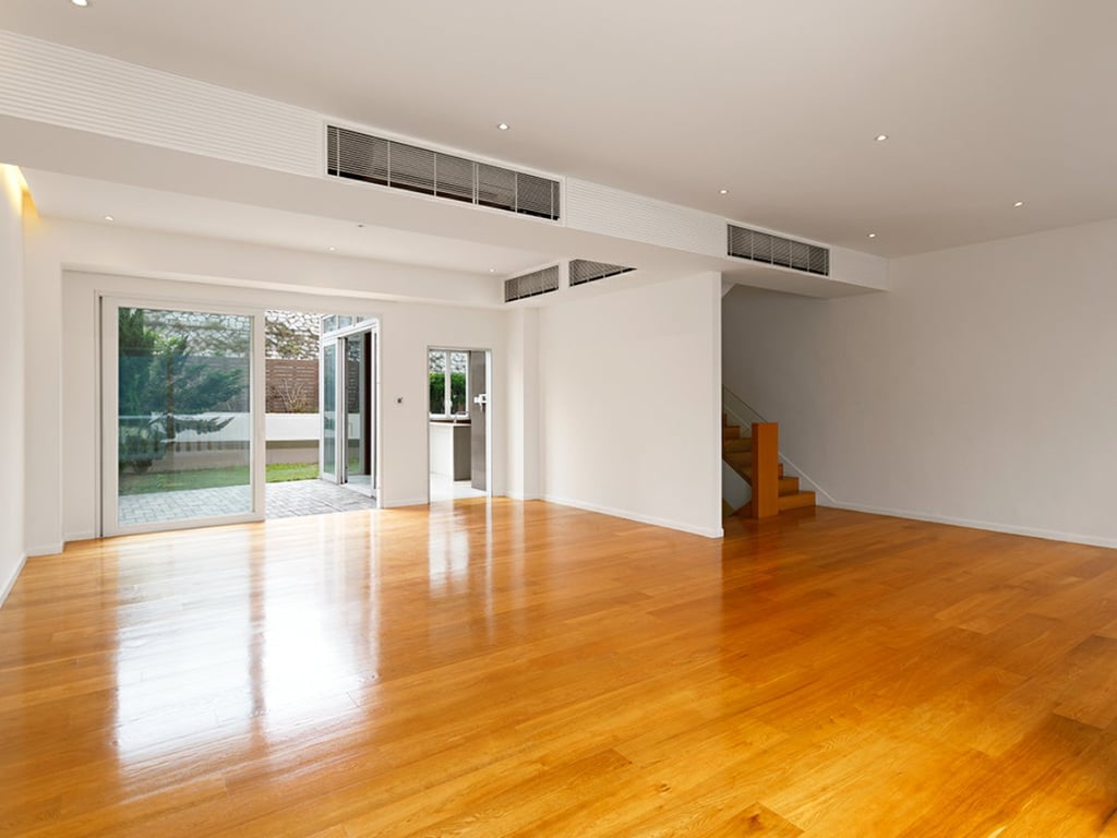 Redhill Peninsula - Palm Drive