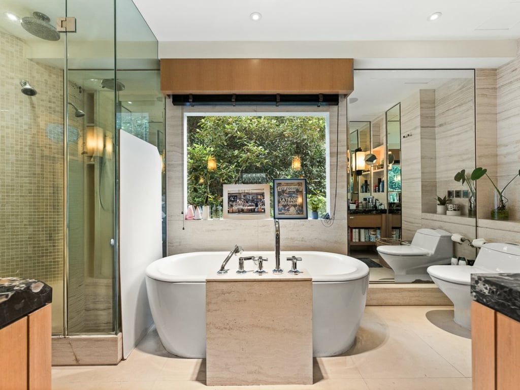 https://img.propertyraptor.com/cdn-cgi/imagedelivery/KD5bF_AFL0JDTbKLWF7z9g/ap8/ap8_001/hornet/prp/img/d14a2e237911c90e9f63355d68564d53-wtm.jpg/public