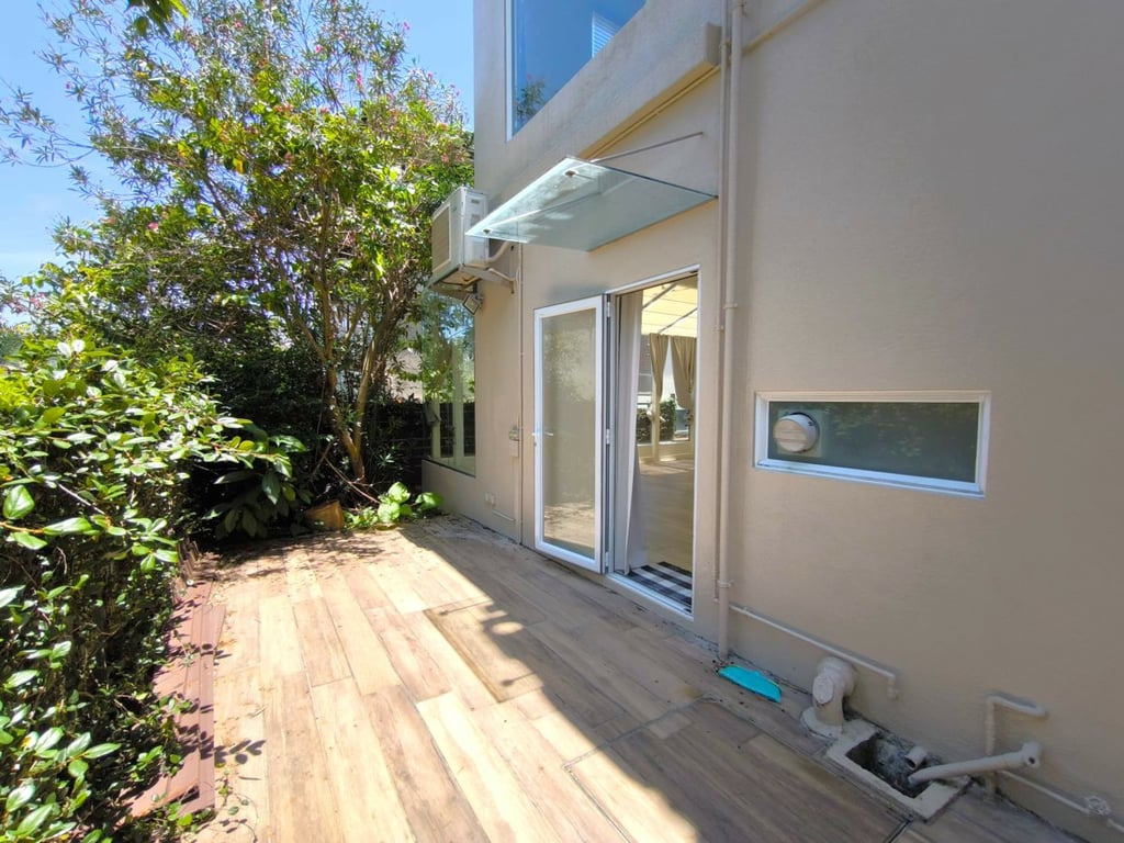Golden Coast Villas
