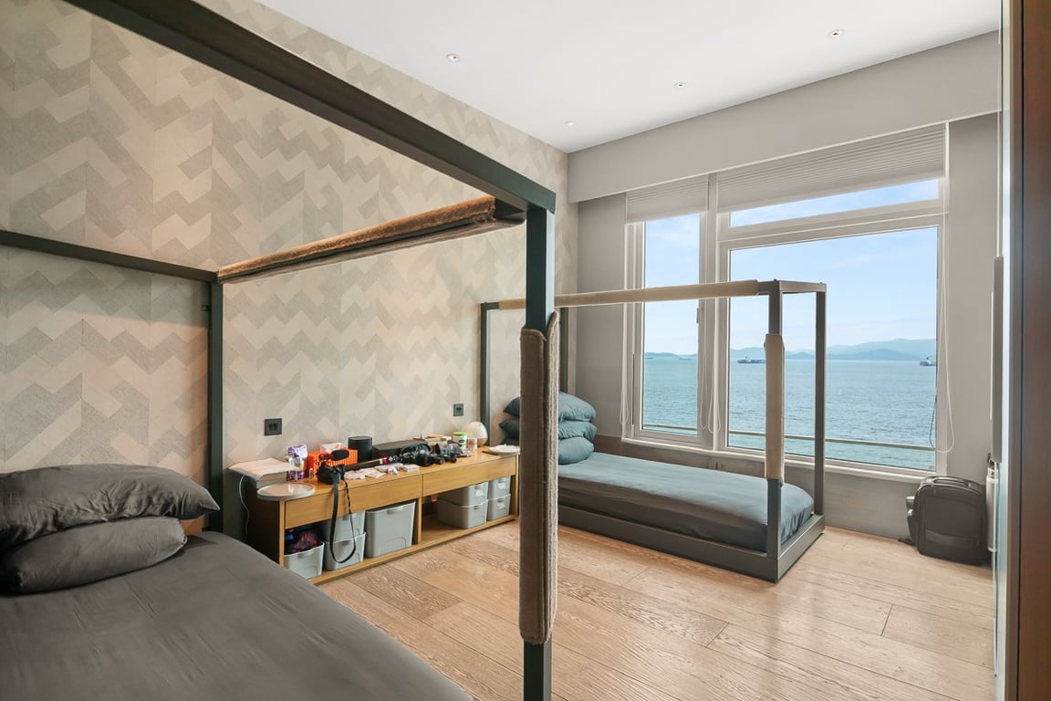 https://img.propertyraptor.com/cdn-cgi/imagedelivery/KD5bF_AFL0JDTbKLWF7z9g/ap8/ap8_001/hornet/prp/img/d23a3f65b9c76211eea4221f6362f003-wtm.jpg/public