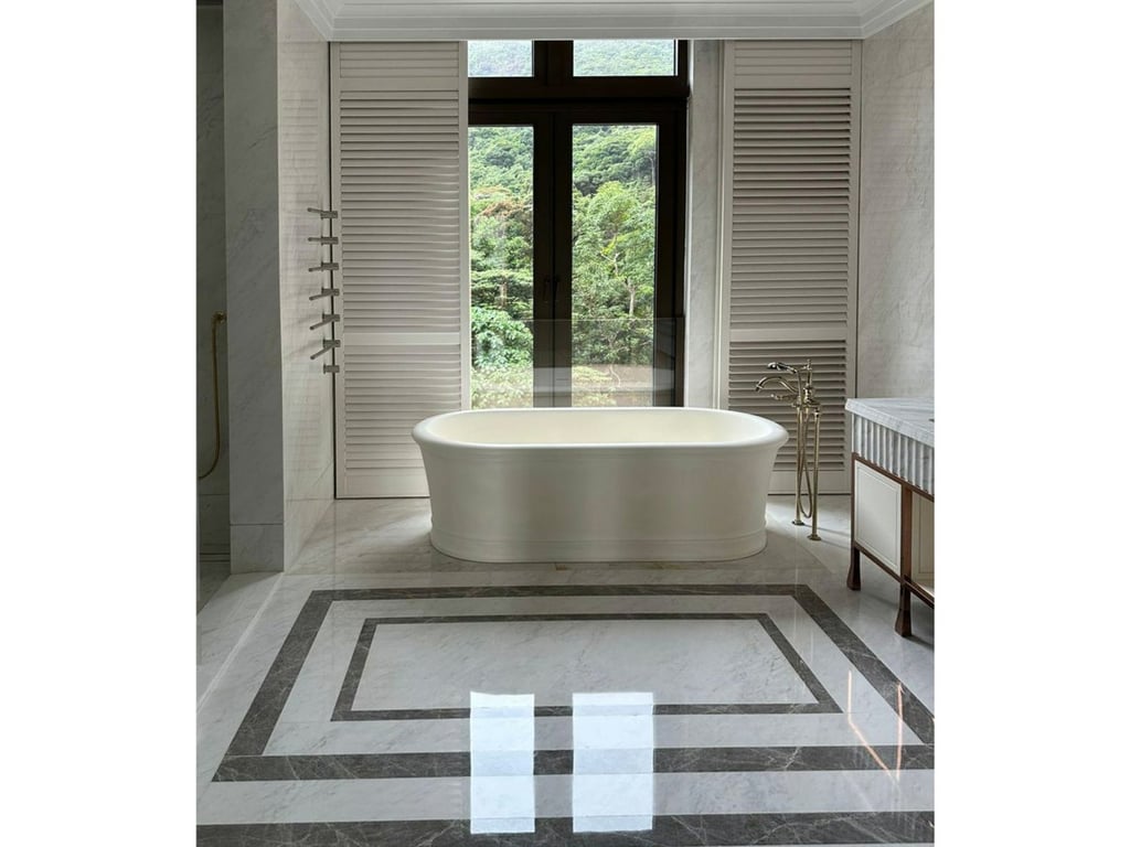 https://img.propertyraptor.com/cdn-cgi/imagedelivery/KD5bF_AFL0JDTbKLWF7z9g/ap8/ap8_001/hornet/prp/img/d23fd825d3c7824ad14c9cf4c3a2c3c8.jpg/public