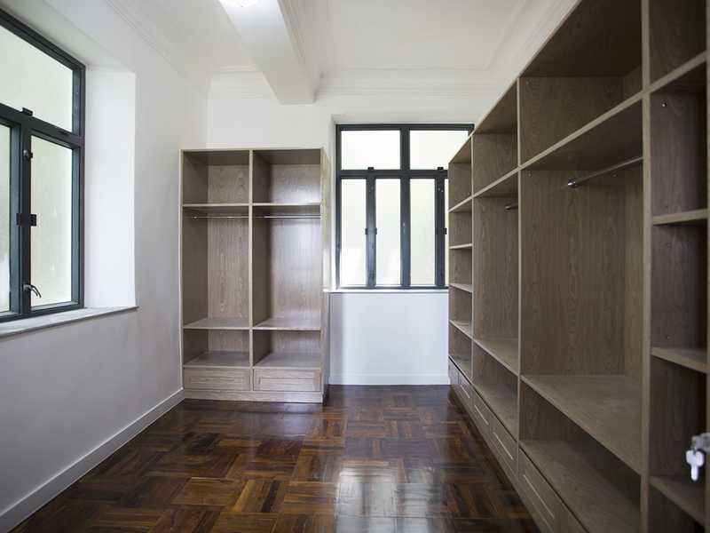 https://img.propertyraptor.com/cdn-cgi/imagedelivery/KD5bF_AFL0JDTbKLWF7z9g/ap8/ap8_001/hornet/prp/img/d2b47989d9a4d5dd641b93741550f565.jpg/public