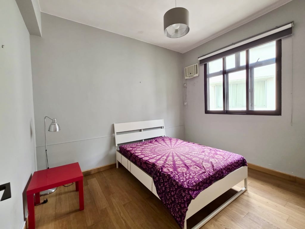 https://img.propertyraptor.com/cdn-cgi/imagedelivery/KD5bF_AFL0JDTbKLWF7z9g/ap8/ap8_001/hornet/prp/img/d2ef3051265694c345fc434985b644ae-wtm.jpg/public