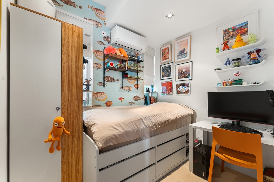 https://img.propertyraptor.com/cdn-cgi/imagedelivery/KD5bF_AFL0JDTbKLWF7z9g/ap8/ap8_001/hornet/prp/img/d31caeebfcc02d48db39939b8e0816d2-wtm.jpg/public