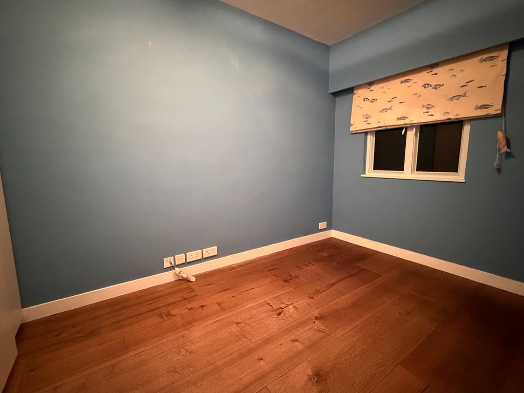 https://img.propertyraptor.com/cdn-cgi/imagedelivery/KD5bF_AFL0JDTbKLWF7z9g/ap8/ap8_001/hornet/prp/img/d376faa3b8600c56ea015fa92c545ab8-wtm.jpg/public