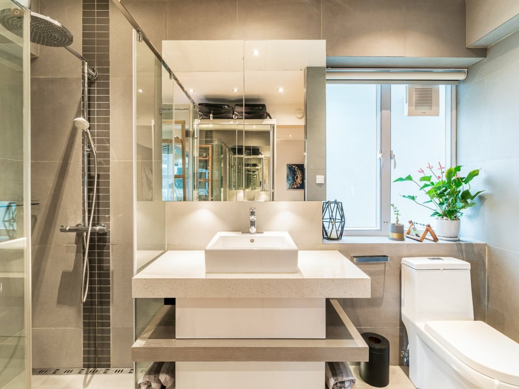 https://img.propertyraptor.com/cdn-cgi/imagedelivery/KD5bF_AFL0JDTbKLWF7z9g/ap8/ap8_001/hornet/prp/img/d50d5dda21971c6e00ca57330b99e99c.jpg/public
