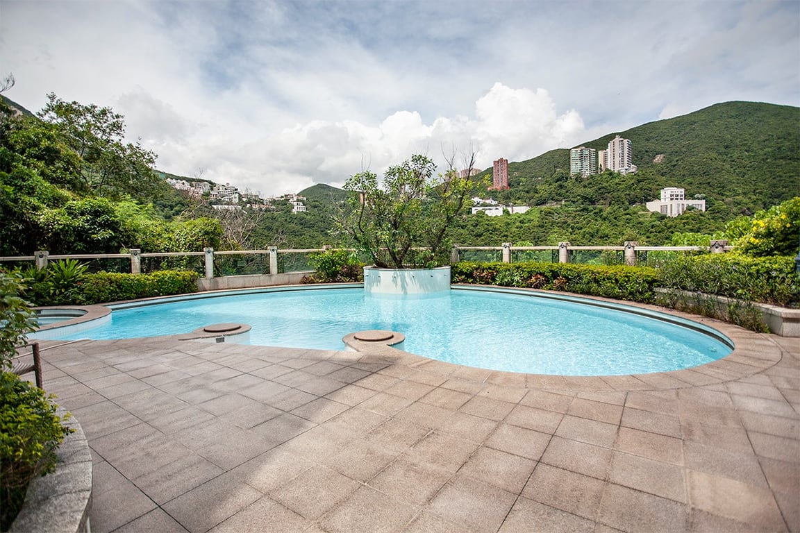 https://img.propertyraptor.com/cdn-cgi/imagedelivery/KD5bF_AFL0JDTbKLWF7z9g/ap8/ap8_001/hornet/prp/img/d60af0d0b5a990aec0abc3648cb0a756-wtm.jpg/public