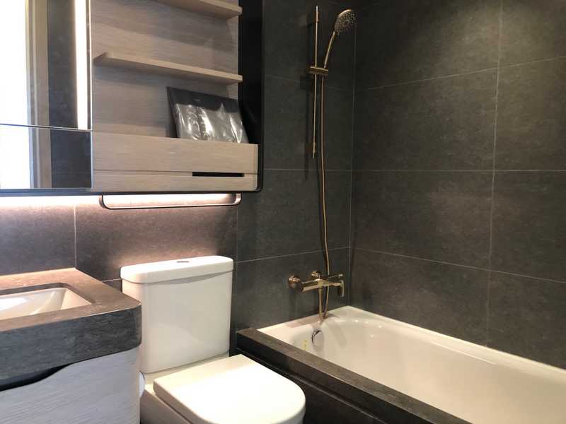 https://img.propertyraptor.com/cdn-cgi/imagedelivery/KD5bF_AFL0JDTbKLWF7z9g/ap8/ap8_001/hornet/prp/img/d6be6a9b2b4de4de2358d53e0bd6c2c4.jpg/public