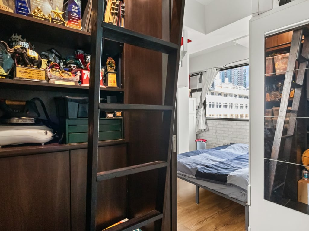 https://img.propertyraptor.com/cdn-cgi/imagedelivery/KD5bF_AFL0JDTbKLWF7z9g/ap8/ap8_001/hornet/prp/img/d6cdb911280bac16636bf2832af74246-wtm.jpg/public