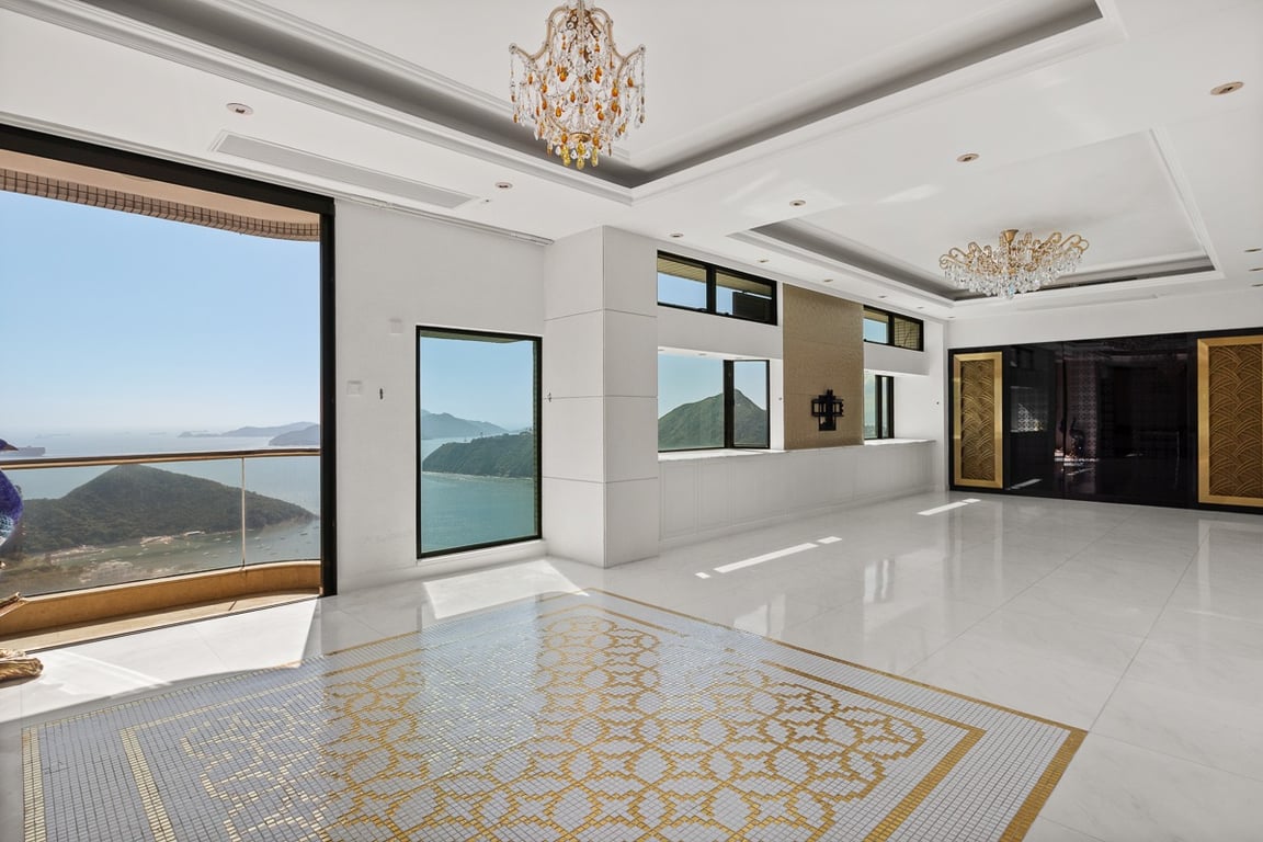 37 Repulse Bay Road