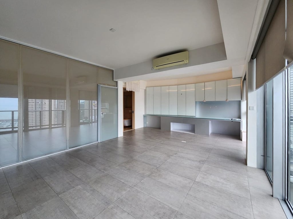 https://img.propertyraptor.com/cdn-cgi/imagedelivery/KD5bF_AFL0JDTbKLWF7z9g/ap8/ap8_001/hornet/prp/img/d78095d6cb45828cc8530556b34f17d6-wtm.jpg/public