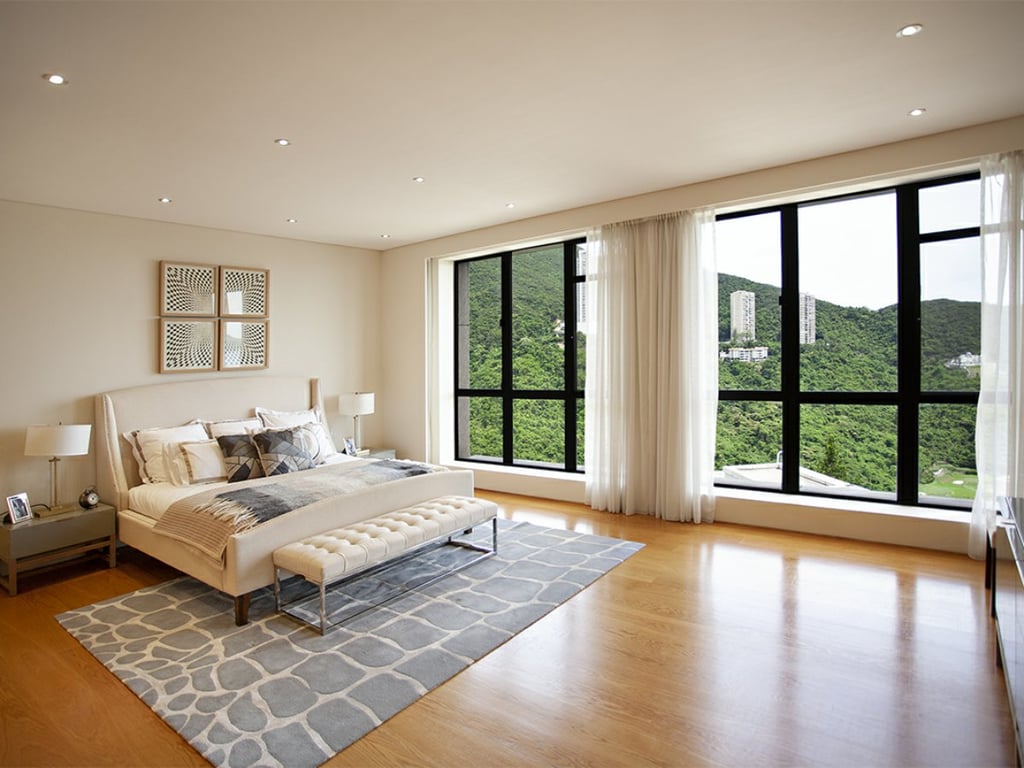 https://img.propertyraptor.com/cdn-cgi/imagedelivery/KD5bF_AFL0JDTbKLWF7z9g/ap8/ap8_001/hornet/prp/img/d88519b3aa8bc5693618797deeaa2549.jpg/public