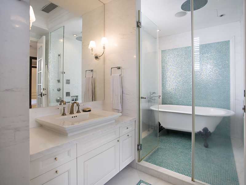 https://img.propertyraptor.com/cdn-cgi/imagedelivery/KD5bF_AFL0JDTbKLWF7z9g/ap8/ap8_001/hornet/prp/img/d95c87ad5f0a02aafffeb1a3d3b3030d.jpg/public